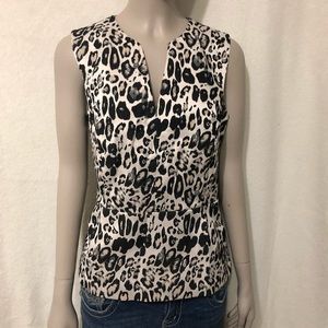 ⚫️Ann Taylor cheetah print top